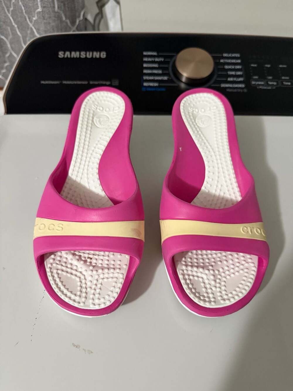 Crocs Sassari Open Toe Slide Sandal Women's Size 9 Pink White Wedge Beach Barbie